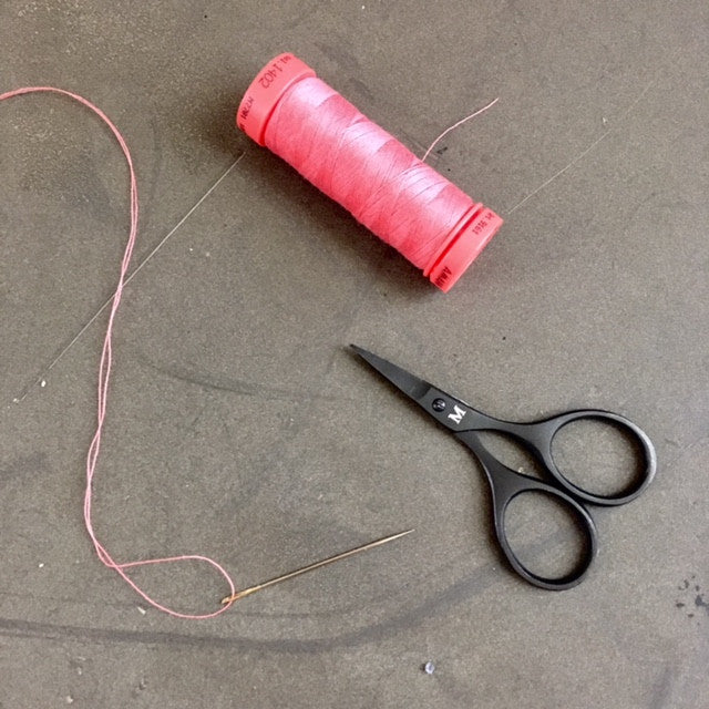 Tuesday's Tip - Needle Threading – Owl & Drum